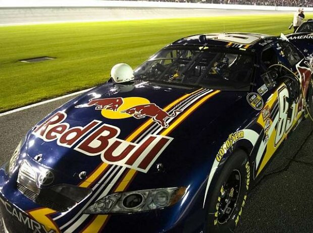 Titel-Bild zur News: Brian Vickers Red Bull Toyota