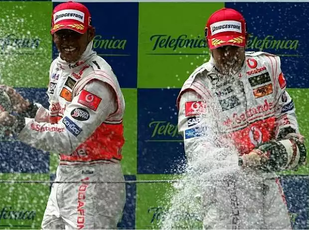 Lewis Hamilton und Fernando Alonso Titel-Bild zur News: Lewis Hamilton und Fernando Alonso
