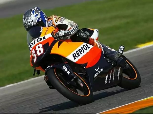 Bradley Smith Titel-Bild zur News: Bradley Smith