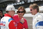 Al Unser Jr., Arie Luyendyk und Davey Hamilton (von links)