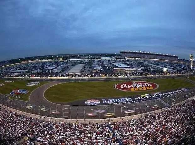 Lowe Motor Speedway Charlotte Titel-Bild zur News: Lowe Motor Speedway Charlotte