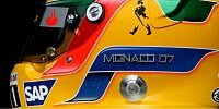 Helm von Lewis Hamilton