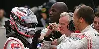 Bild zum Inhalt: Überglückliche Gesichter bei McLaren-Mercedes