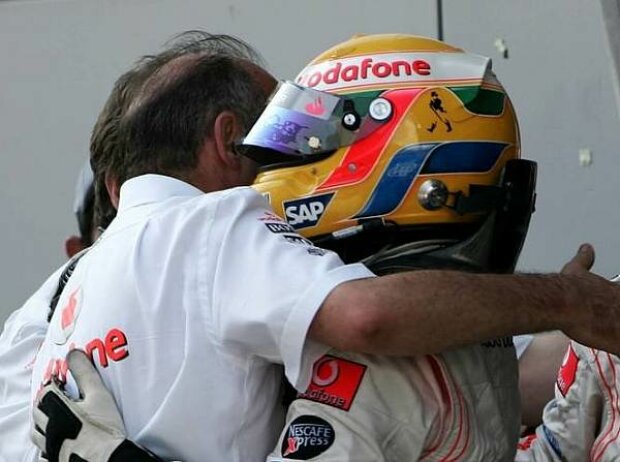Ron Dennis und Lewis Hamilton Ron Dennis und Lewis Hamilton