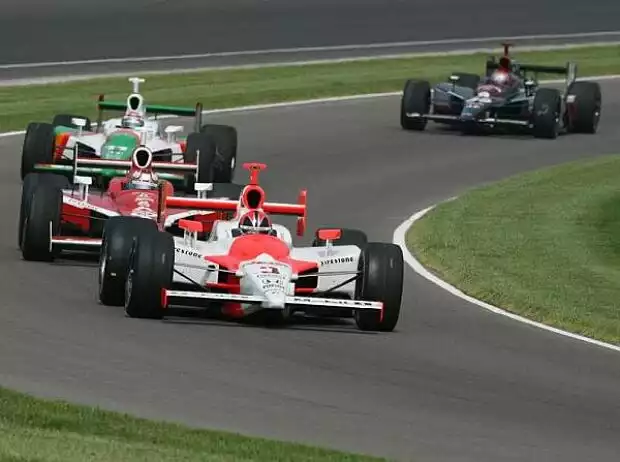 Helio Castroneves Titel-Bild zur News: Helio Castroneves
