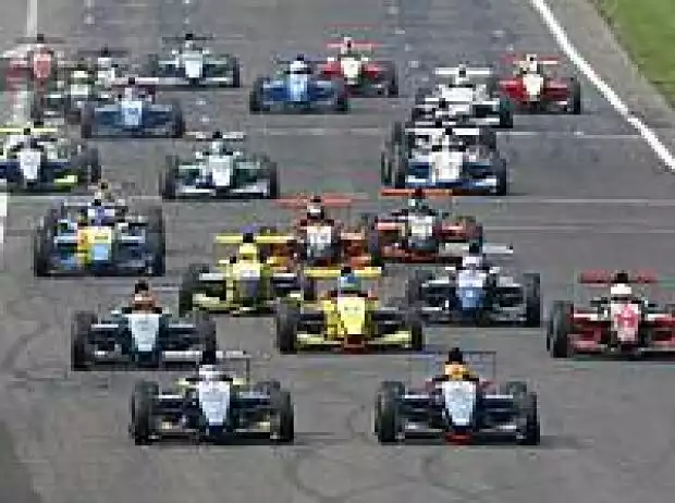 Formel Renault NEC 2.0 Titel-Bild zur News: Formel Renault NEC 2.0