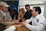 Jacques Villeneuve (Peugeot) gibt Interviews