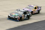 Denny Hamlin (Joe Gibbs) und Jamie McMurray (Roush)