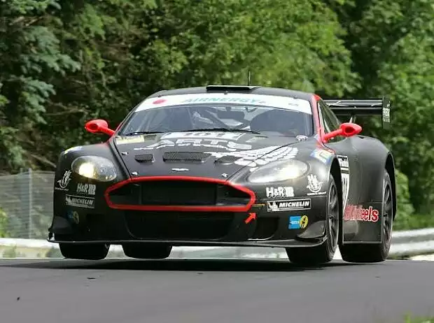 Aston Martin DBRS9 Titel-Bild zur News: Aston Martin DBRS9