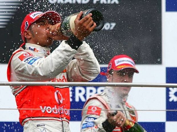Titel-Bild zur News: Lewis Hamilton und Fernando Alonso