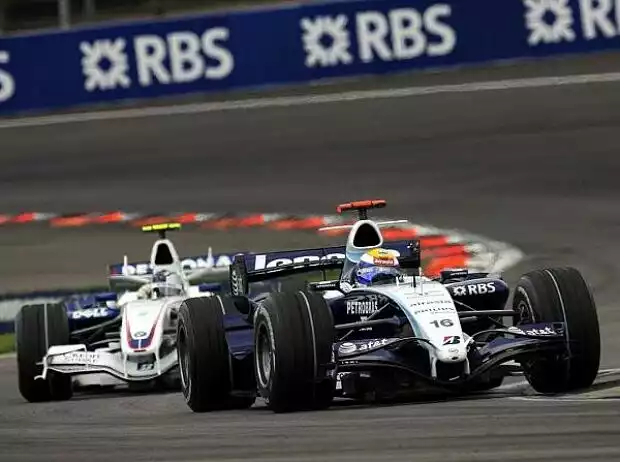 Nico Rosberg vor Sebastian Vettel Titel-Bild zur News: Nico Rosberg vor Sebastian Vettel