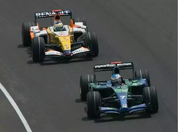 Jenson Button vor Giancarlo Fisichella Titel-Bild zur News: Jenson Button vor Giancarlo Fisichella