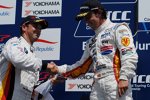 Jörg Müller (BMW Team Germany) und Felix Porteiro (BMW Team Italy-Spain) 