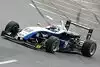 Bild zum Inhalt: Grosjean gewinnt zumindest auf der Strecke