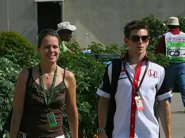 Carrie und Anthony Davidson Titel-Bild zur News: Carrie und Anthony Davidson