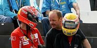 Bild zum Inhalt: Generationenduell zwischen Schumacher und Hamilton