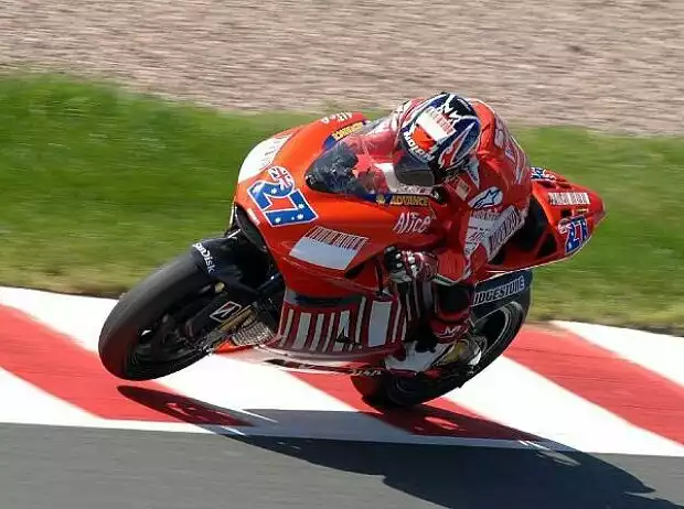 Casey Stoner Titel-Bild zur News: Casey Stoner