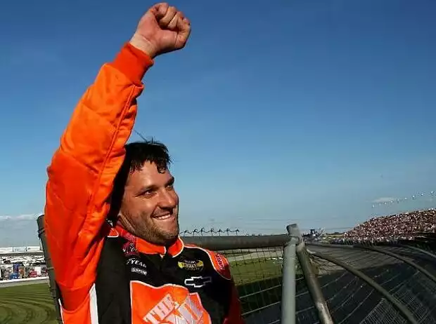 Tony Stewart Titel-Bild zur News: Tony Stewart