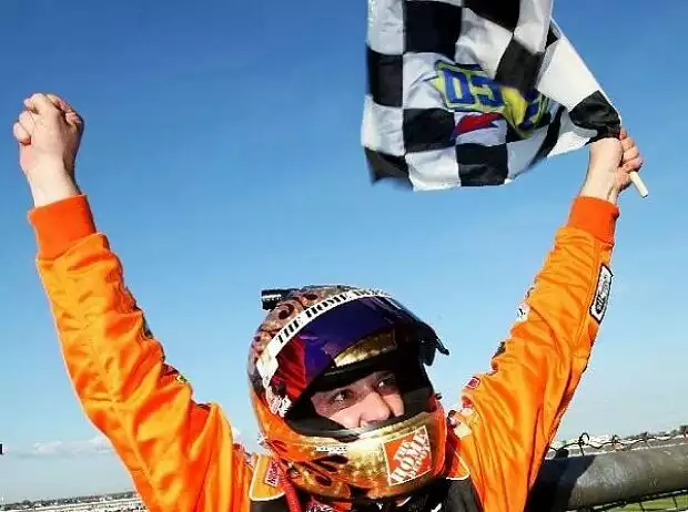 Tony Stewart Titel-Bild zur News: Tony Stewart