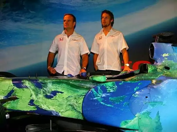 Rubens Barrichello und Jenson Button Titel-Bild zur News: Rubens Barrichello und Jenson Button