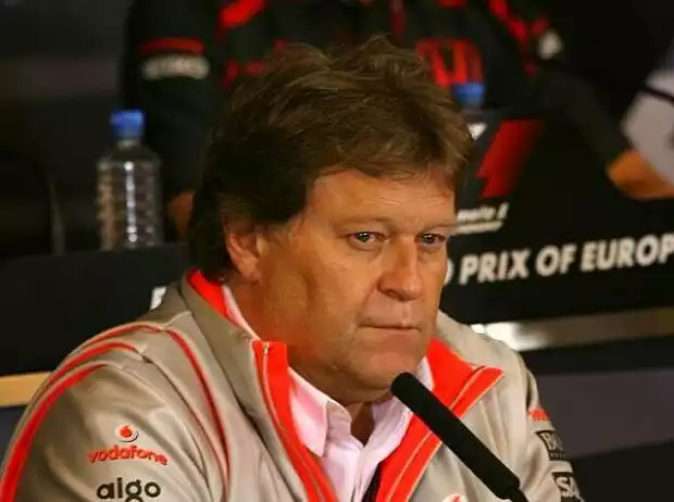 Norbert Haug (Mercedes-Motorsportchef) Titel-Bild zur News: Norbert Haug (Mercedes-Motorsportchef)