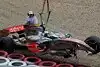 Bild zum Inhalt: Reaktionen auf den Unfall von Lewis Hamilton