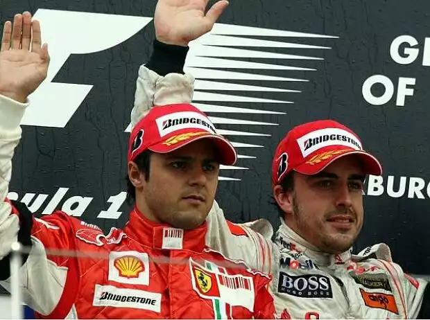 Titel-Bild zur News: Felipe Massa und Fernando Alonso