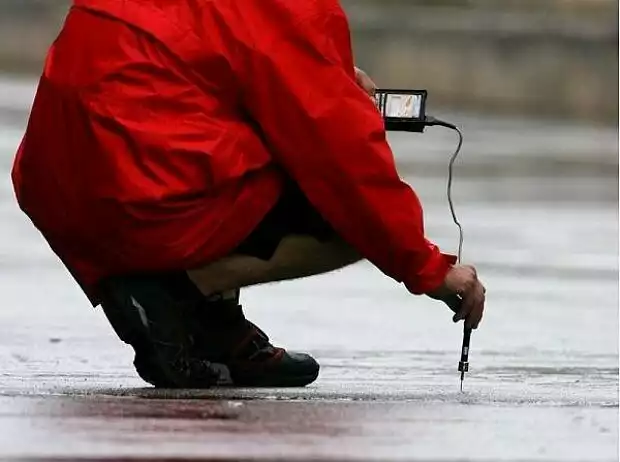 Asphalttemperatur-Messung Titel-Bild zur News: Asphalttemperatur-Messung