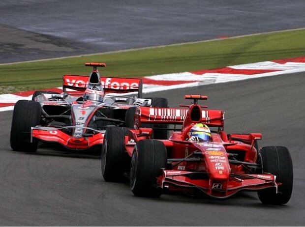 Titel-Bild zur News: Fernando Alonso Felipe Massa