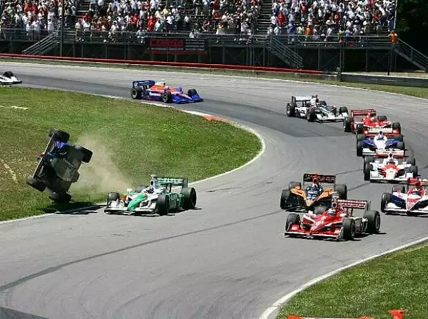 Tony Kanaan Marco Andretti Titel-Bild zur News: Tony Kanaan Marco Andretti