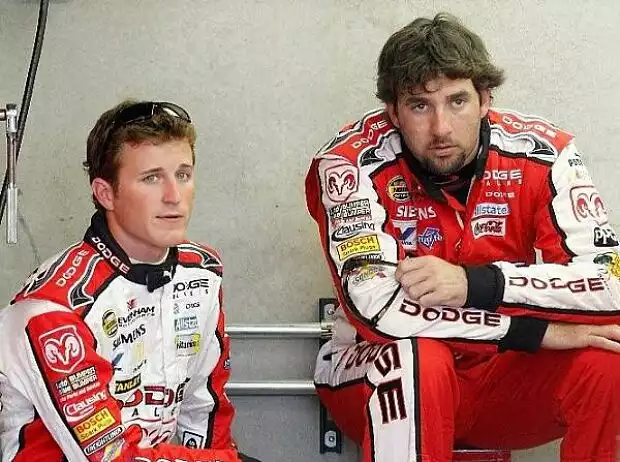 Kasey Kahne Elliott Sadler Evernham Titel-Bild zur News: Kasey Kahne Elliott Sadler Evernham