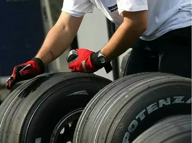 Bridgestone-Reifen Titel-Bild zur News: Bridgestone-Reifen
