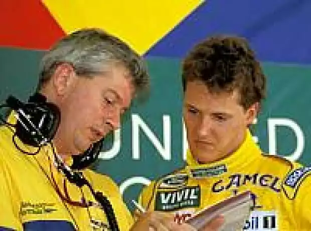 Pat Symonds und Michael Schumacher Titel-Bild zur News: Pat Symonds und Michael Schumacher