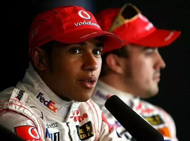 Lewis Hamilton und Fernando Alonso Titel-Bild zur News: Lewis Hamilton und Fernando Alonso