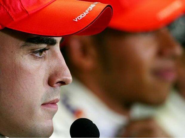 Fernando Alonso und Lewis Hamilton Fernando Alonso und Lewis Hamilton
