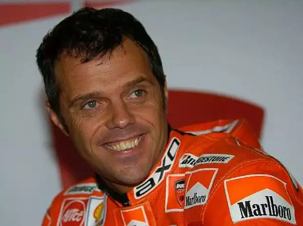 Loris Capirossi Titel-Bild zur News: Loris Capirossi