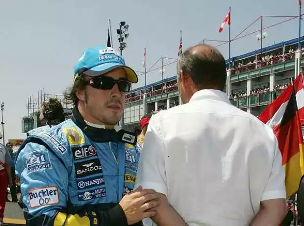Fernando Alonso und Ron Dennis Titel-Bild zur News: Fernando Alonso und Ron Dennis