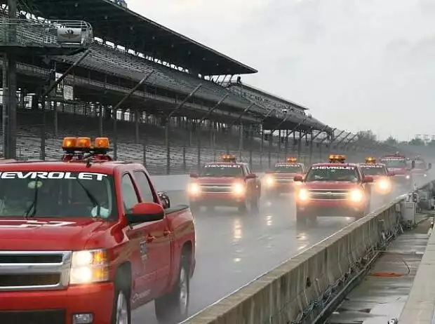 Regen in Indianapolis Titel-Bild zur News: Regen in Indianapolis