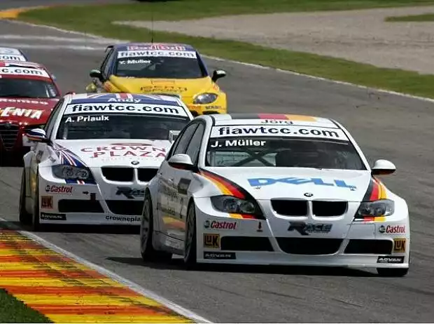 Andy Priaulx, Jörg Müller Titel-Bild zur News: Andy Priaulx, Jörg Müller