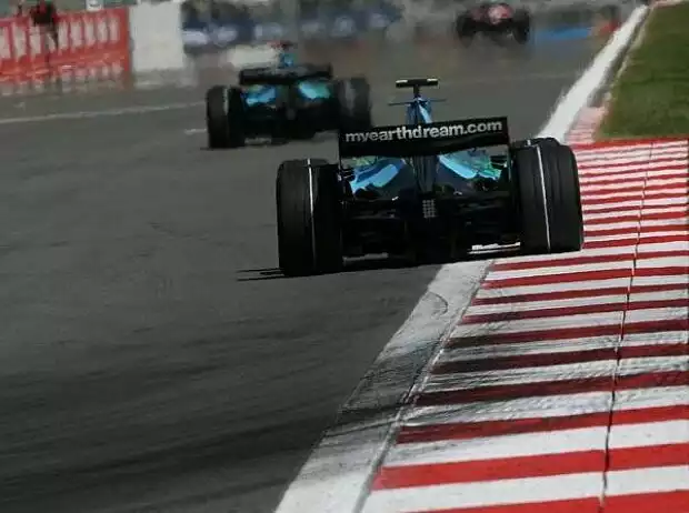 Titel-Bild zur News: Rubens Barrichello und Jenson Button