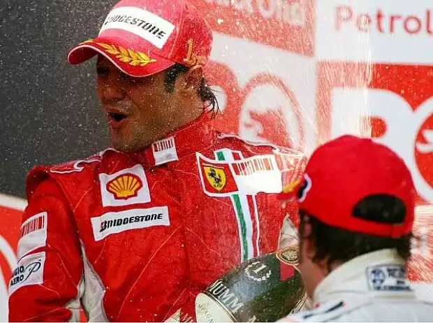 Titel-Bild zur News: Felipe Massa und Fernando Alonso