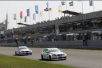 Jörg Müller (BMW Team Germany) und Andy Priaulx (BMW Team UK) 