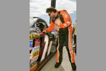 Tony Stewart im Gespräch mit seinem Teamkollegen bei Joe Gibbs, Denny Hamlin