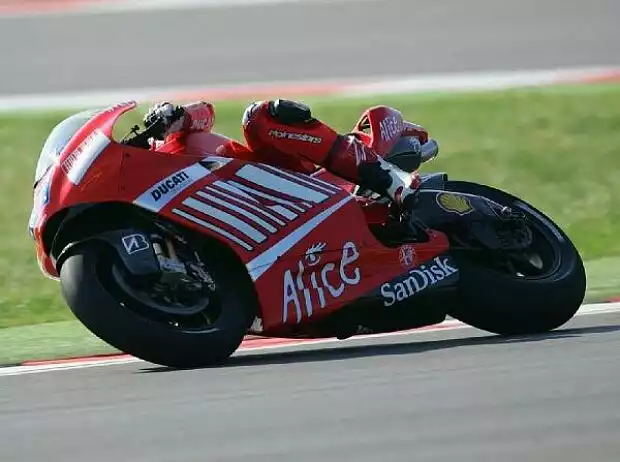 Casey Stoner Titel-Bild zur News: Casey Stoner