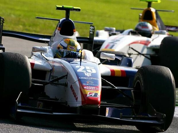 Giorgio Pantano vor Lucas di Grassi Giorgio Pantano vor Lucas di Grassi