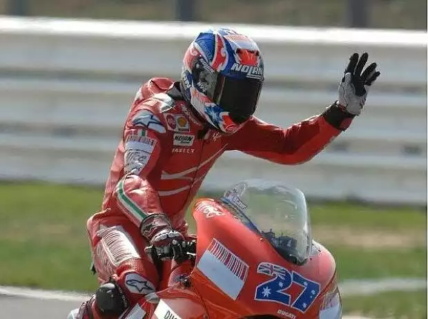 Casey Stoner Titel-Bild zur News: Casey Stoner