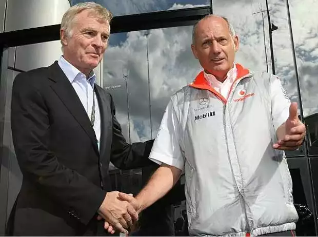 Max Mosley und Ron Dennis Titel-Bild zur News: Max Mosley und Ron Dennis