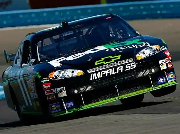 Denny Hamlin Titel-Bild zur News: Denny Hamlin