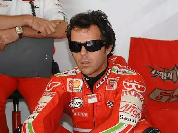 Loris Capirossi Titel-Bild zur News: Loris Capirossi