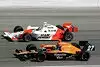 Bild zum Inhalt: Franchitti und Hornish Jr. zögern